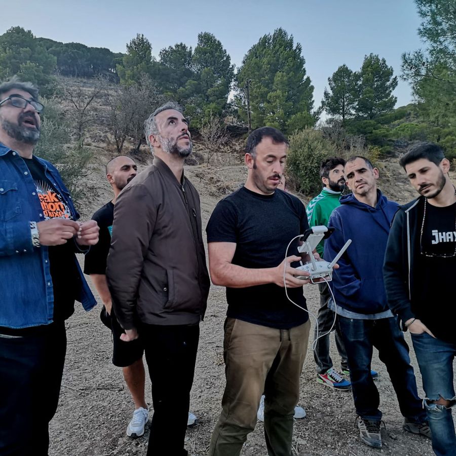 Rodando imágenes en la abandonada Sala Caracho