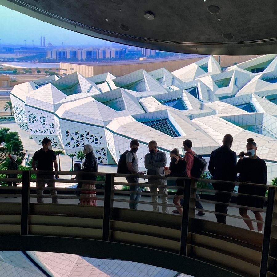 El imponente KAPSARC, diseñado por Zaha Hadid